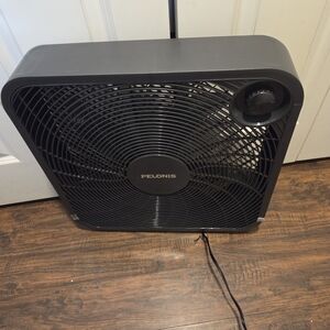 PELONIS 20 Inch Box Fan – 3 Speeds, 25ft/s, Floor Fans, Superior Air Throw (2295